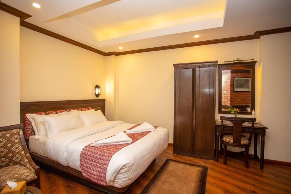 Pashupati Boutique Hotel & Spa Катманду Екстериор снимка