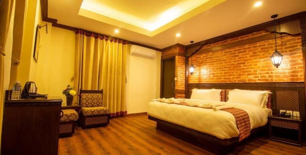 Pashupati Boutique Hotel & Spa Катманду Екстериор снимка